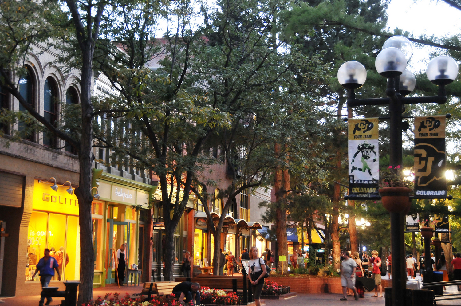 A view of Pearl Street Mall